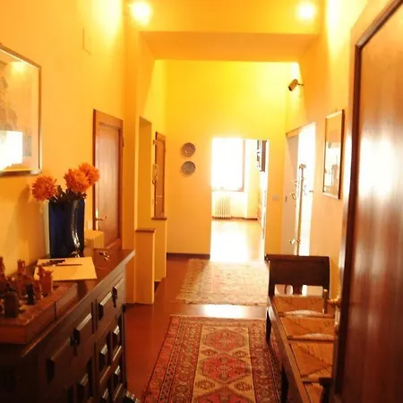 La Rosa Townhouse Oda ve Kahvaltı 3*