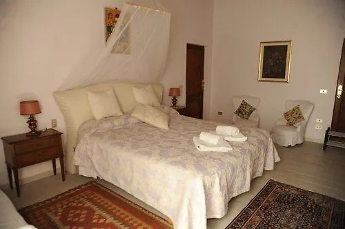 La Rosa Townhouse