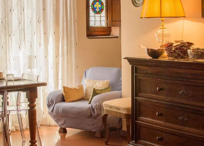 La Rosa Townhouse Florencie