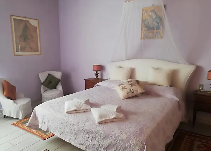 La Rosa Townhouse Florencie
