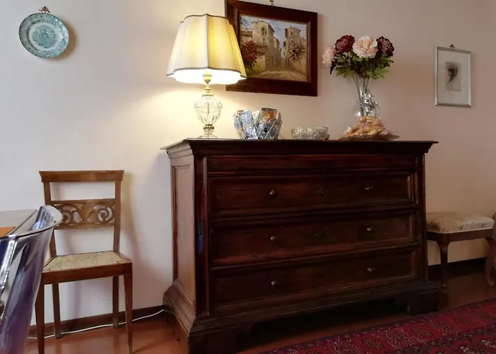 La Rosa Townhouse